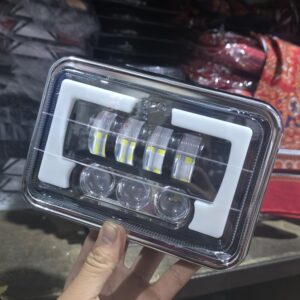 ضوء حديث عوام تاج كامل