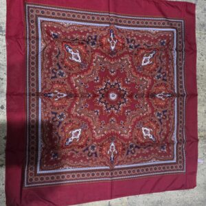 مانية عجميه احمر