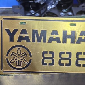 لوحه خلفية يامها