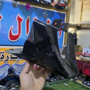 طيارة محرك اسود