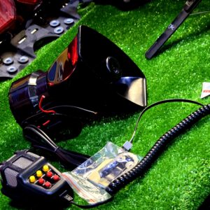 ضابطة كبيرة مغ مايك